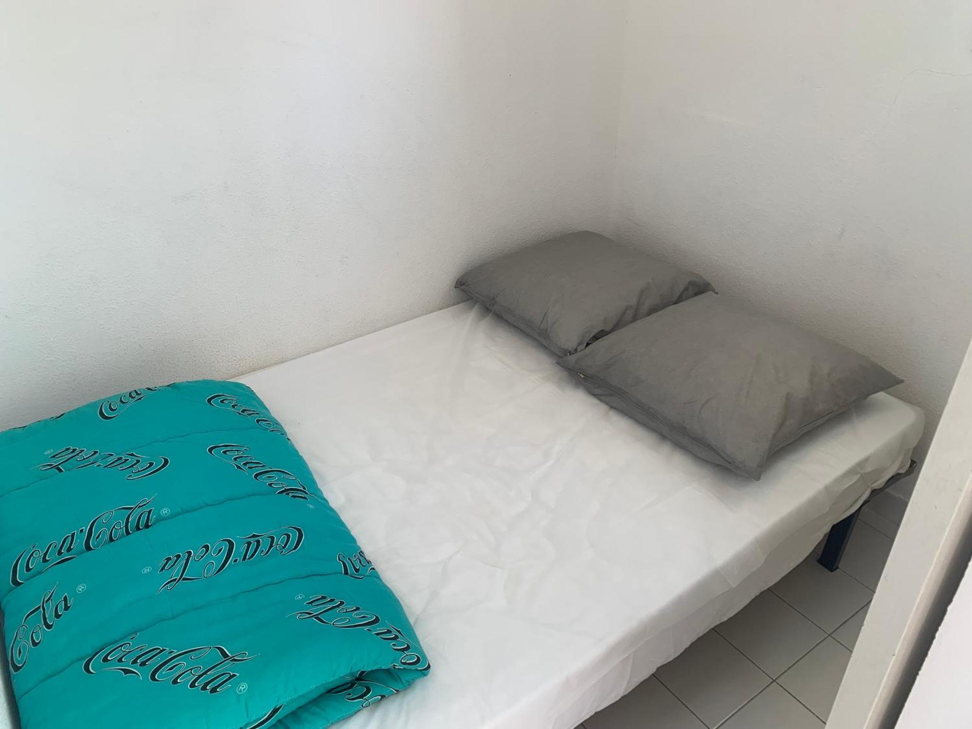 Vittoria Immobilier 6 -Reglement Sur Place - Cheques Vacances Acceptes La Grande Motte Chambre photo