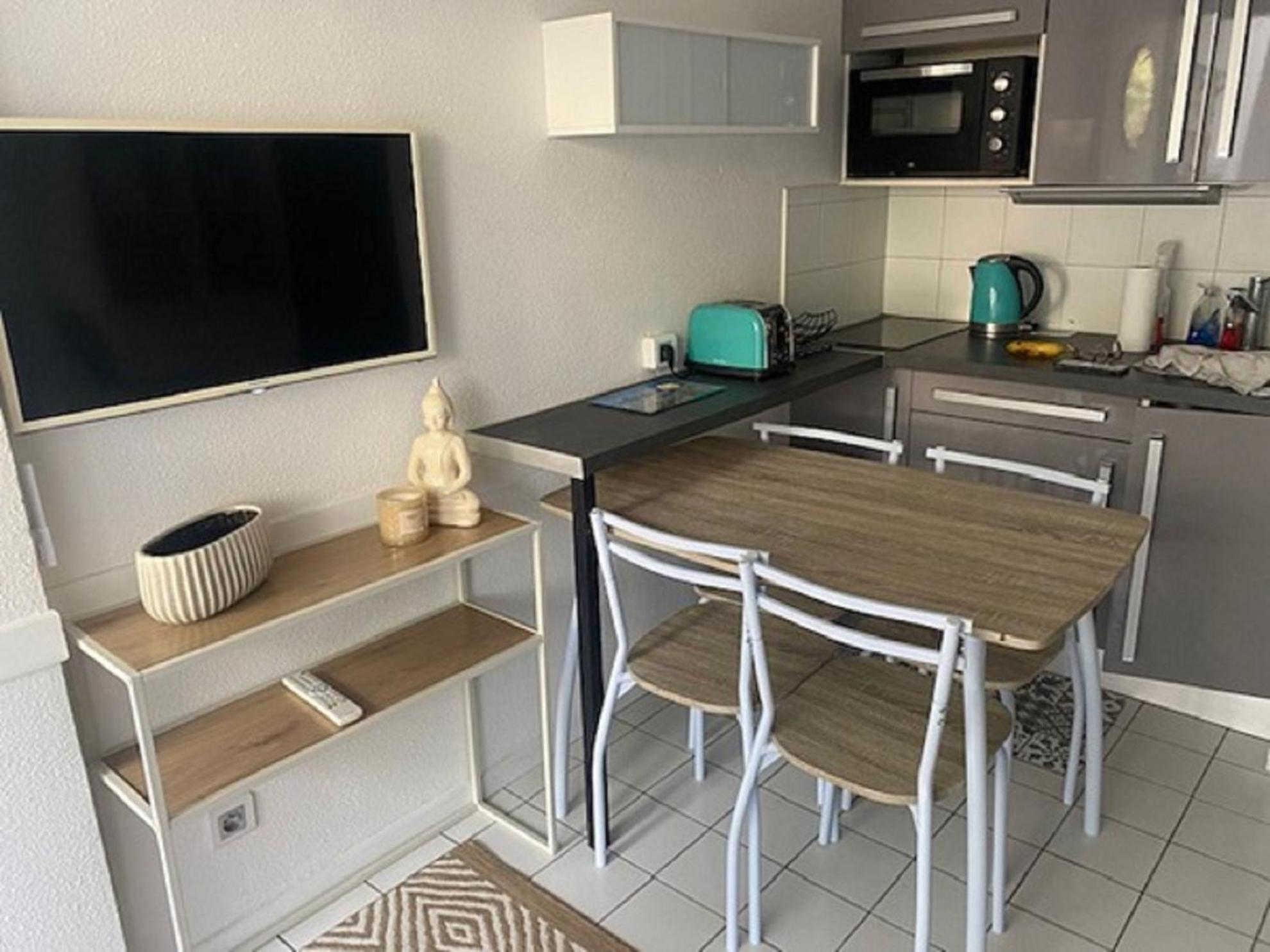 Vittoria Immobilier 6 -Reglement Sur Place - Cheques Vacances Acceptes La Grande Motte Chambre photo